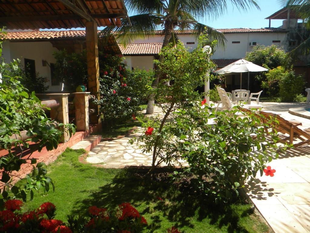 Pousada Carol Canoa Quebrada Exterior photo