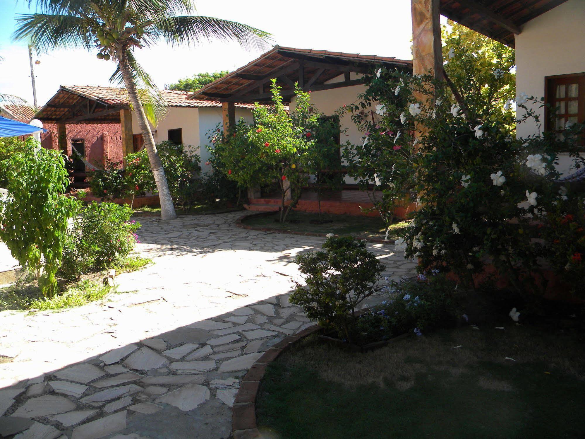 Pousada Carol Canoa Quebrada Exterior photo